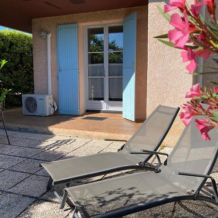 T2 Classe 2* Calme Au Coeur Du Village Provencale Greoux-les-Bains Exterior photo